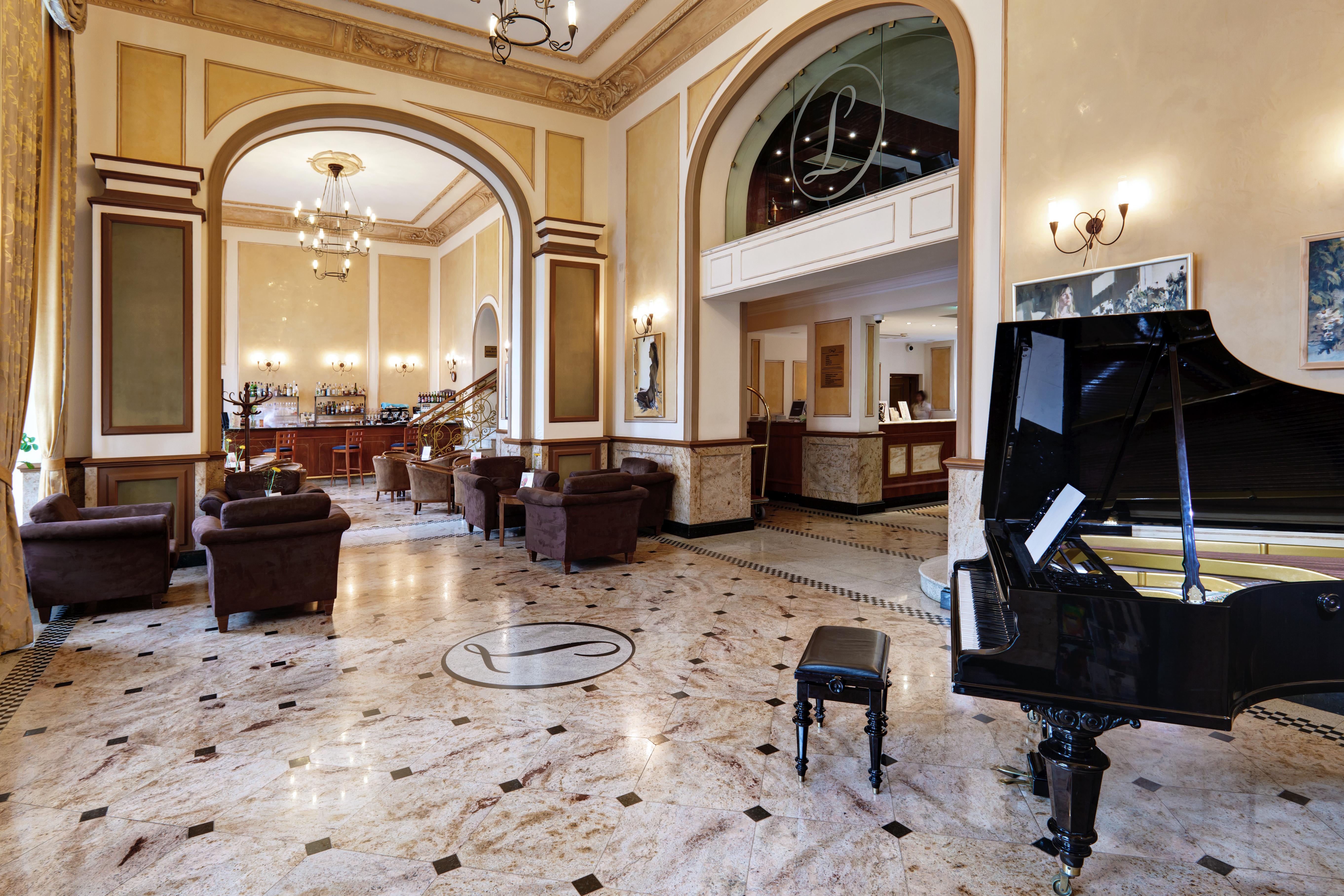 Ibb Hotel Grand Hotel Lublin Eksteriør billede